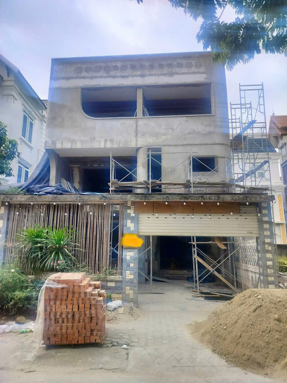 Hành Trình Cải Tạo Toàn Diện Nhà Anh Hùng – Anh Dũng 300m² tại Hải Phòng