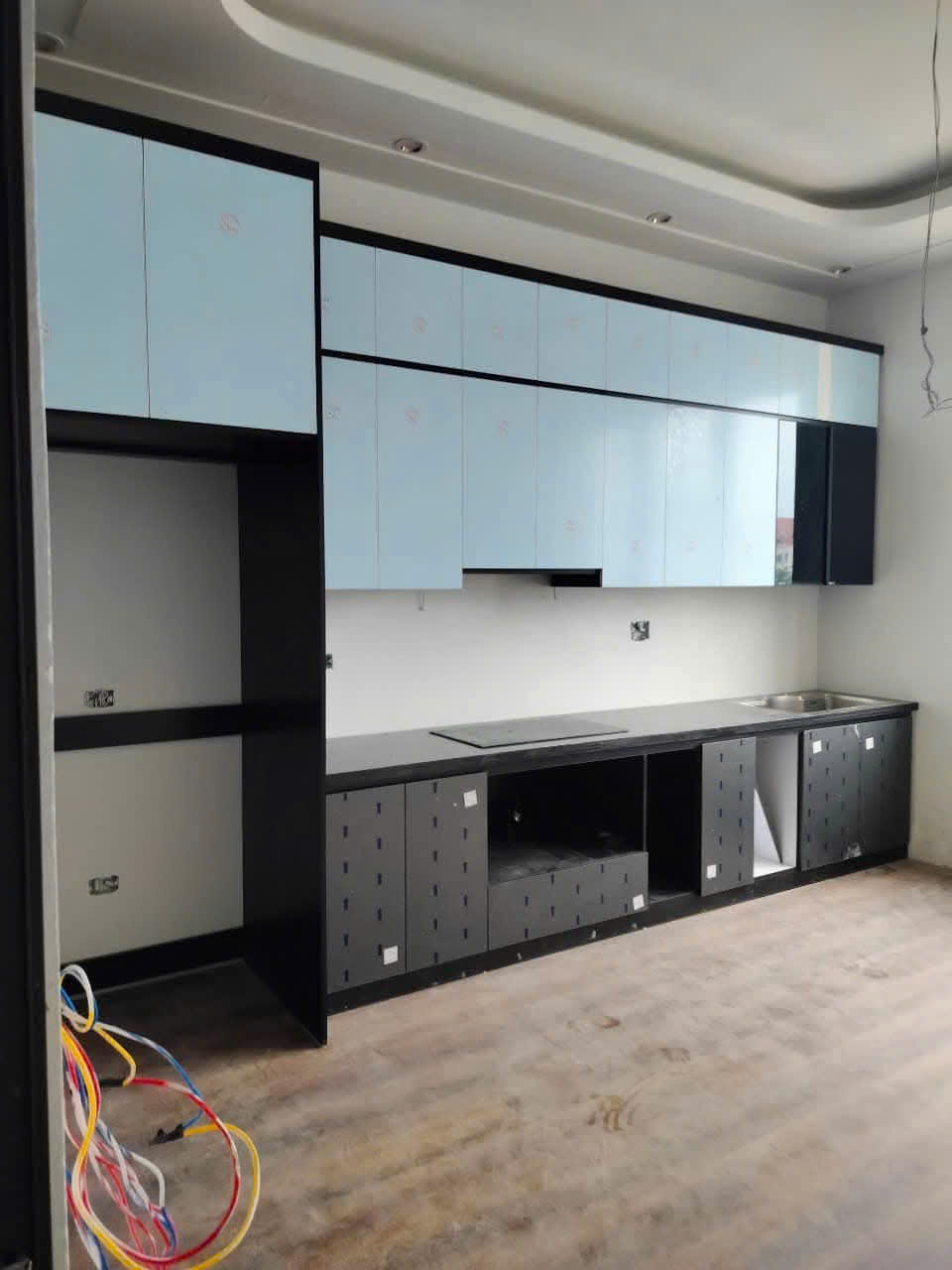 Khám Phá Không Gian Sống Hiện Đại Trong Ngôi Nhà DGROUP Thi Công