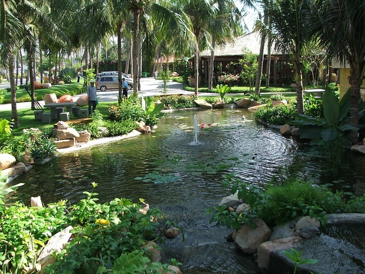 Thi Công Sân Vườn Đẹp và Ấn Tượng