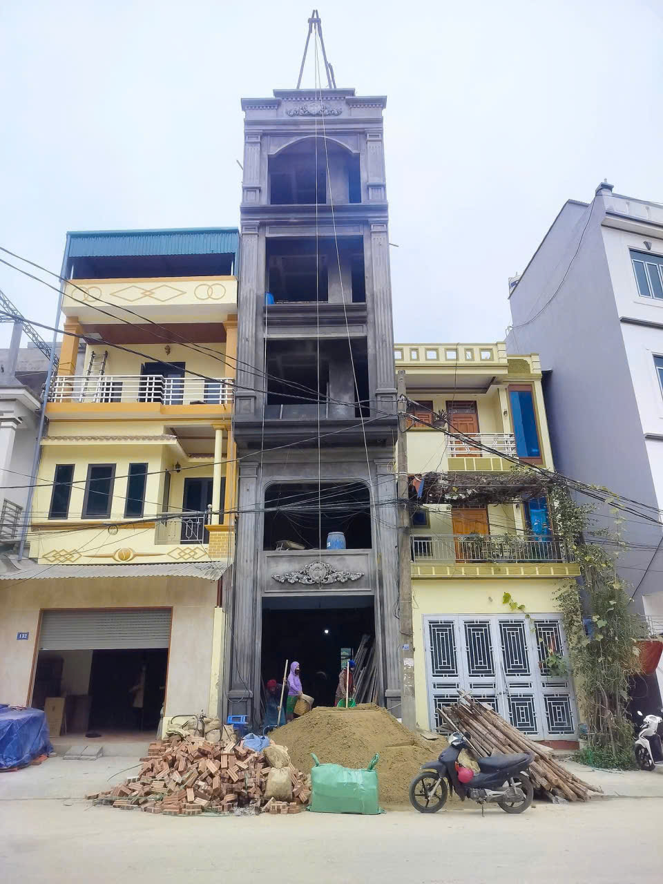 HÀNH TRÌNH KIẾN TẠO NHÀ PHỐ 4 TẦNG CHỊ CHIÊN – ĐỒNG VĂN, HÀ GIANG